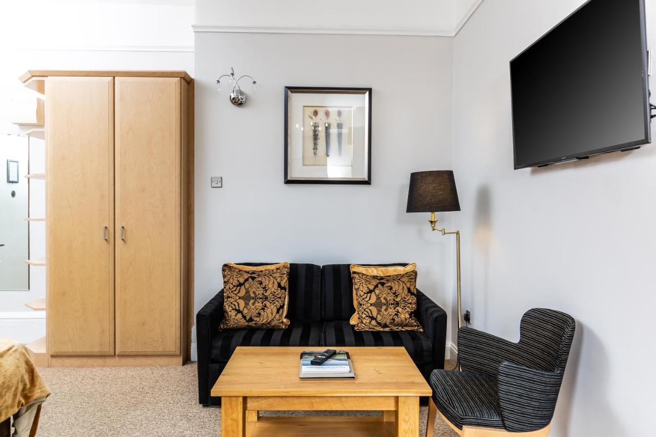 Beaumont House Hotel Cheltenham Buitenkant foto