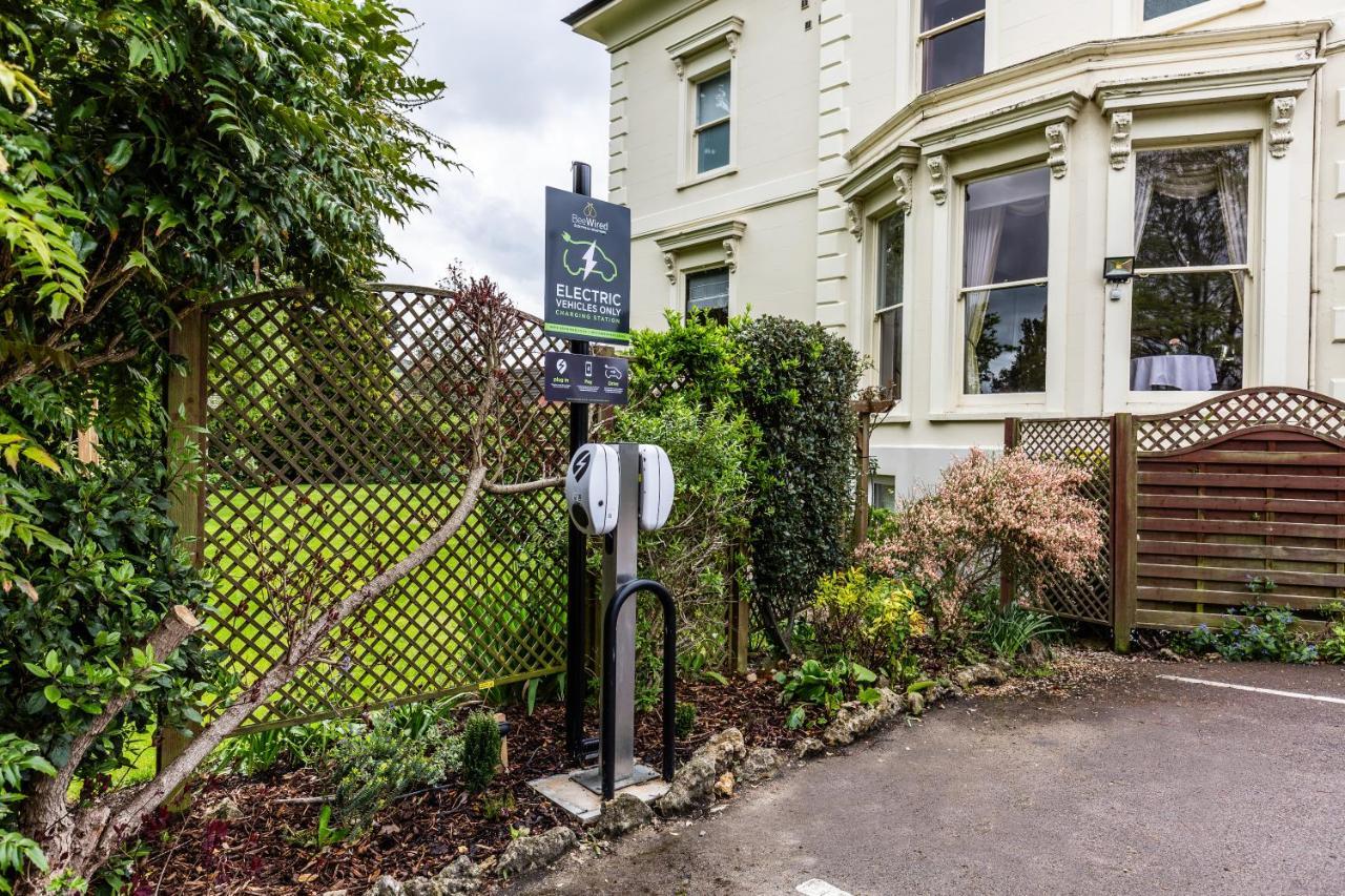 Beaumont House Hotel Cheltenham Buitenkant foto