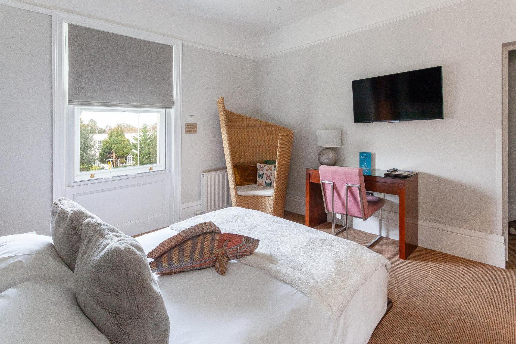 Beaumont House Hotel Cheltenham Buitenkant foto