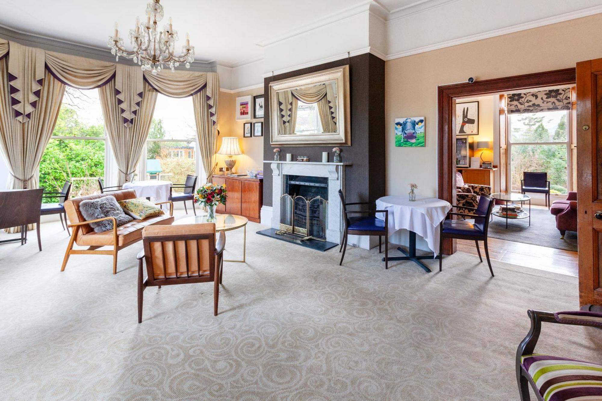 Beaumont House Hotel Cheltenham Buitenkant foto